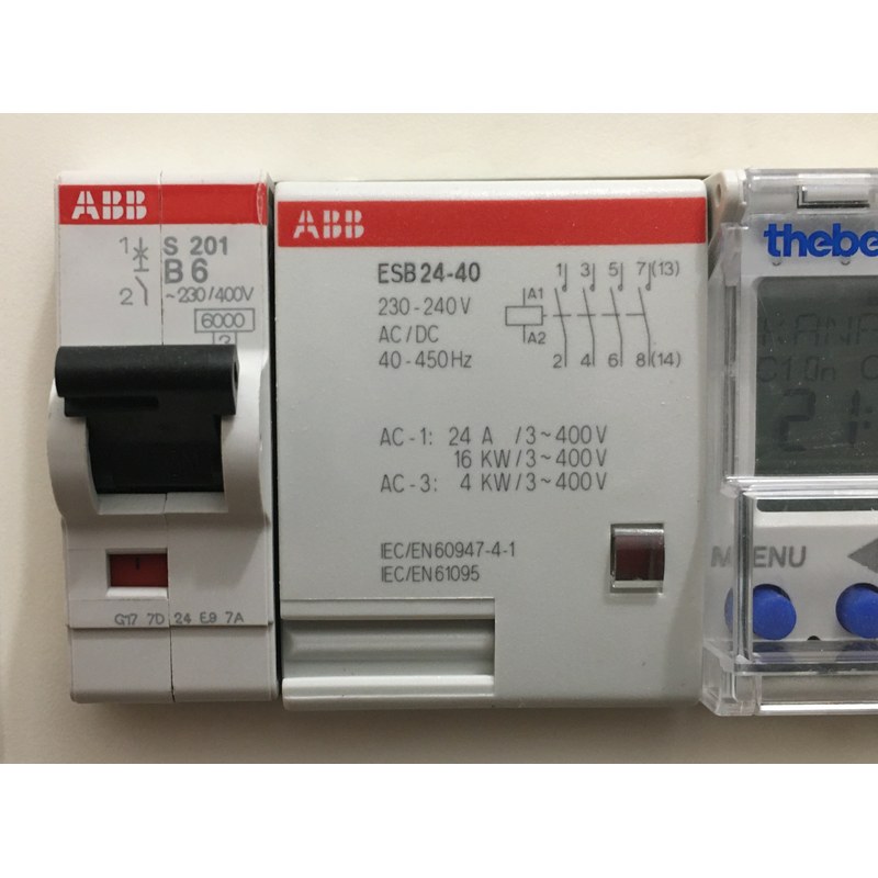 Contactor 25A 4P 4ND AC-1 230V TeSys Schneider LC1DT25P7